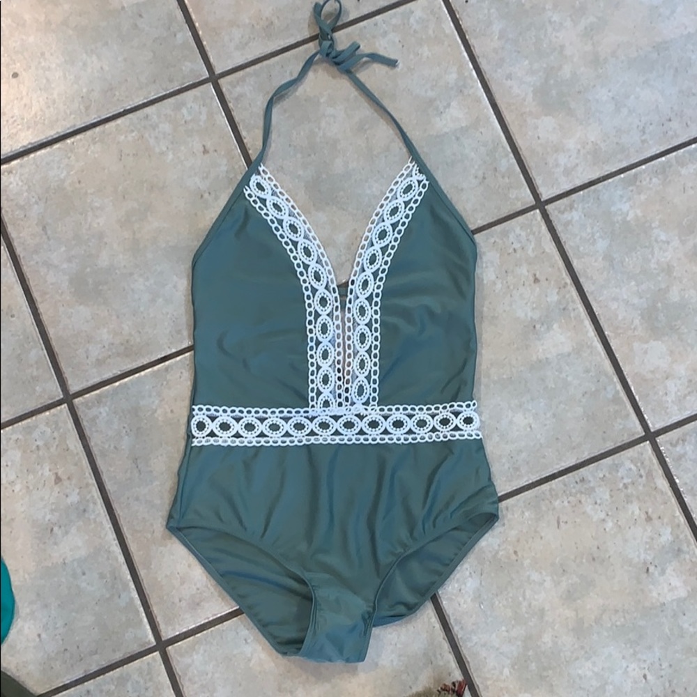 Size Large Bathing Suit